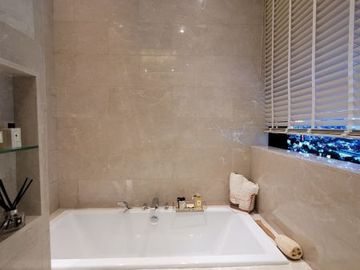 Dijual Apartemen The Stature Menteng 2 BR (146 Sqm) TERMURAH 6 MILYAR HARD CASH SEBELUM TERJUAL – CONTACT: 08777889----