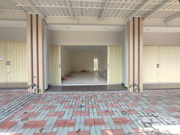 DIJUAL RUKO MURAH LOKASI STRATEGIS DEKAT KECAMATAN KEBONARUM