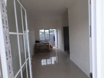 Rumah minimalis murah mulai 400 jt an strategis pinggir jalan di Pasir Putih Depok