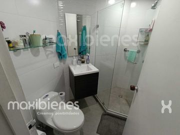 apartamento en arriendo en calasanz. Cod A71639
