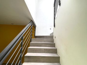 Venta de casa en Zapopan Santa Ana, dentro de coto