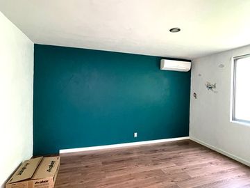 Venta de casa en Zapopan Santa Ana, dentro de coto
