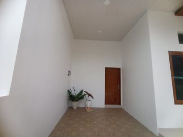 RUMAH MEWAH PREMIUM 2 LANTAI DI SLEMAN DEKAT KOTA YOGYAKARTA KAWASAN ELIT