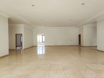 DIJUAL RUMAH LUAS, MEGAH di Jl KEMANG DALAM, JAKSEL