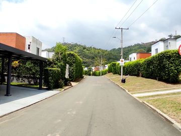casa en venta en verde horizonte. Cod V15635