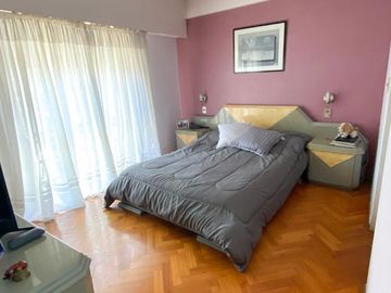 PISO EXCLUSIVO EN EXCELENTE ZONA ,  170M2,  4 HABITACIONES, 3 BAÑOS COMPLETO ( 2 EN SUITE )+ TOILETTE , DOS ASCENSORES