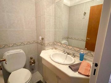 PISO EXCLUSIVO EN EXCELENTE ZONA ,  170M2,  4 HABITACIONES, 3 BAÑOS COMPLETO ( 2 EN SUITE )+ TOILETTE , DOS ASCENSORES