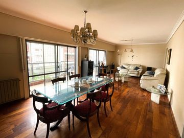 PISO EXCLUSIVO EN EXCELENTE ZONA ,  170M2,  4 HABITACIONES, 3 BAÑOS COMPLETO ( 2 EN SUITE )+ TOILETTE , DOS ASCENSORES