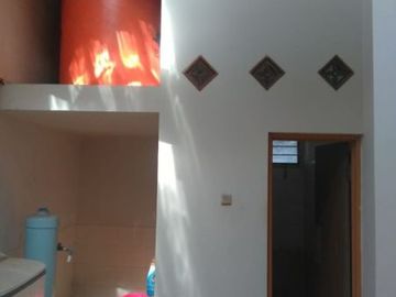 Rumah Nyaman Cipamokolan Riung Bandung Dekat GBLA dan Metro Indah Mall