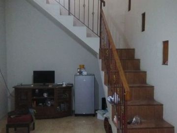 Rumah Nyaman Cipamokolan Riung Bandung Dekat GBLA dan Metro Indah Mall