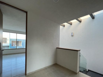 ESTRENA CASA EN CAÑADAS DEL BOSQUE, MORELIA
