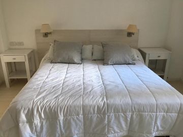 Departamento 1 ambiente con cochera venta Recoleta