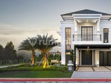 Rumah 2 Lantai dengan Halaman Depan & Samping di Daerah Tenang, Sejuk & Strategis 5 Menit ke Tol Desari.