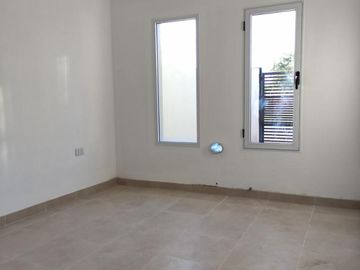 CASAS A ESTRENAR - HERMOSA ZONA - TODOS LOS SERVICIOS