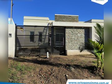 CASAS A ESTRENAR - HERMOSA ZONA - TODOS LOS SERVICIOS