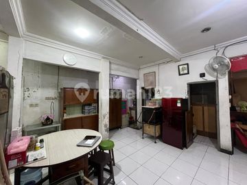Dijual Rumah Strategis Jkn Setia Kawan Raya