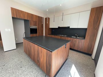 CASA EN VENTA VILLA MAGNOLIAS $6,200,000