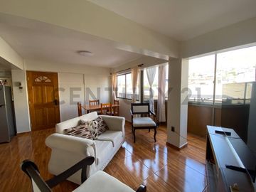 Se vende lindo y acogedor departamento sector centro en muy buen estado