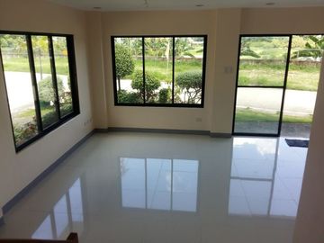 Spacious 4 Bedroom Single Detach House for Sale in Jugan, Consolacion Cebu