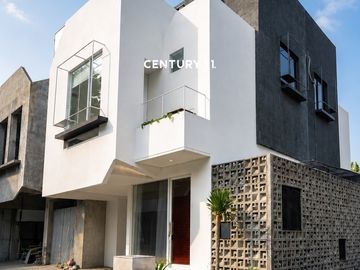 Rumah Modern Minimalis Bebas Banjir Lokasi Strategis Rn 18955