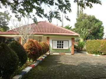 Villa diJual di Puncak Cisarua, Bogor. Dekat Taman Safari