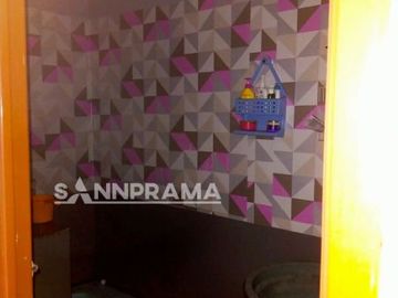 PeMel Rumah Luas Second Dijual Cepat Srengseng Sawah