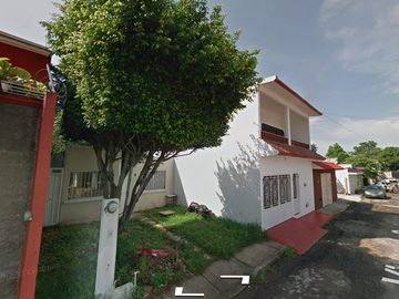 CASA EN VENTA EN FRACC. MATIAS DE CORDOVA, TAPACHULA, CHIAPAS! - JCH