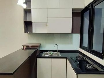 Dijual Rumah Cantik Kencana Loka 12.5 Blok V Tangerang Lokasi Strategis Murah