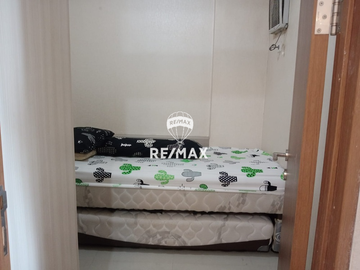 Dijual 2BR Oak Tower B Lantai 12– View Jalan, Full Furnish, AJB Ready, Siap KPA