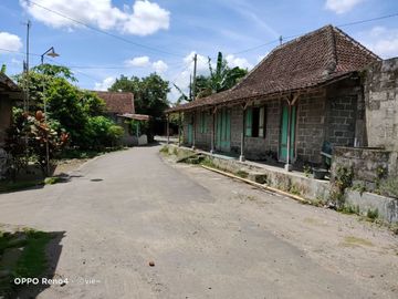 Tanah Bonus Bangunan Lawas Bisa Untuk Bisnis atau Hunian
