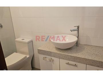 Departamento  De 126.37M² En Urb. Chama Con Gas Natural, 3 Dorms + 2 Cocheras Incluidas
