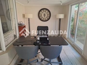 Gran Oportunidad!!! Casa en venta de 4 dorm. en Quilicura