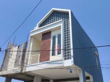 Rumah Baru Gres 2lantai daerah Gunung Anyar