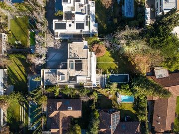 Casa en venta de 6 dorm. en Las Condes