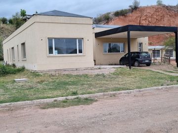 VENTA DE CASA EN Juana Koslay