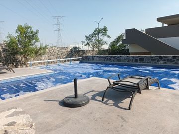 DUPLEX  NUEVOS EN CD MESETA,  PLANTA BAJA Y ALTA
