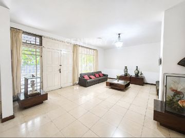 DIJUAL RUMAH LUAS KAYU PUTIH  PULO GADUNG S9780