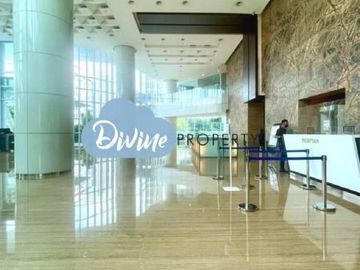 For Sale/Lease Furnished Office Space at The Manhattan Square