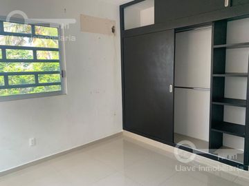 Casa en Venta, Col. Benito Juárez Norte, Coatzacoalcos, Ver.