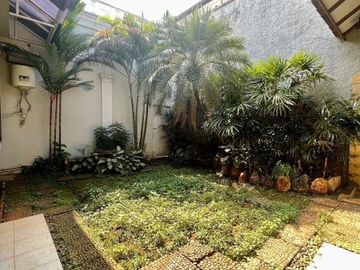 DIJUAL RUMAH LUAS di JL PERMATA HIJAU, KEBAYORAN LAMA, JAKSEL