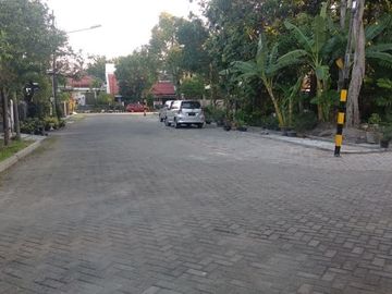 Dijual rumah prapen indah, surabaya