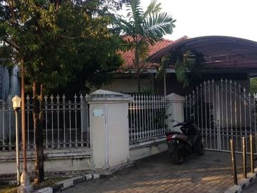 Dijual rumah prapen indah, surabaya