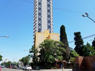 VENTA 2 AMB EN POZO ALMIRANTE BROWN 2973 TEMPERLEY