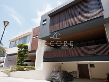 CASA EN VENTA EN LOS OLIVOS RESIDENCIAL, ZONA REAL, ZAPOPAN