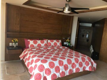 PRECIOSA CASA EN VENTA EN ACAPULCO EN  JOYAS DE BRISAMAR
