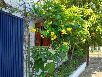 De oportunidad  amplia villa en venta