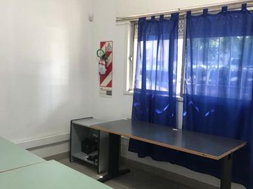 Excelentes vivienda en dos plantas en Olivos Divisibles