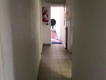 Excelentes vivienda en dos plantas en Olivos Divisibles