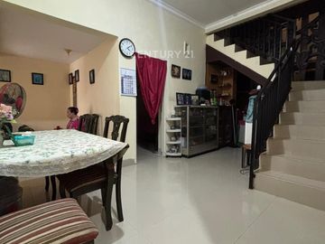 Rumah 6 Kamar Tidur Langsung Tinggal Di Tengah Kota Makassar