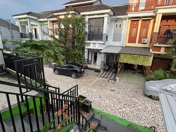 Rumah 6 Kamar Tidur Langsung Tinggal Di Tengah Kota Makassar